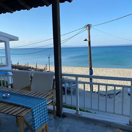 아파트 Anemomylos Sea View 페프코초리